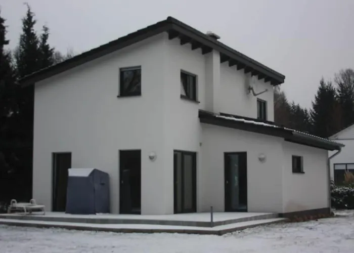 With 2 Bedrooms * Neustadt (Wartburgkreis)