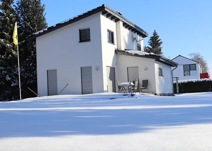 With 2 Bedrooms * Neustadt (Wartburgkreis)